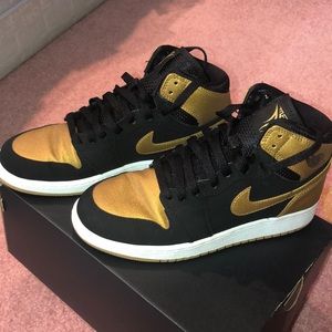Jordan
Air Jordan 1 Retro High 
“Melo”